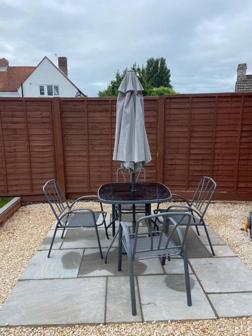 Appartement Modern Ground Floor Garden With Parking